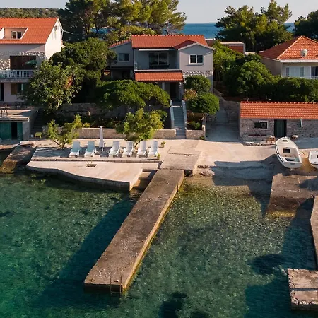 The Plaza דירה פריזבה