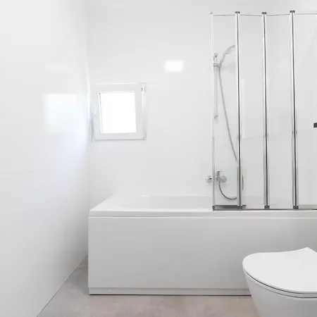 The Plaza דירה *